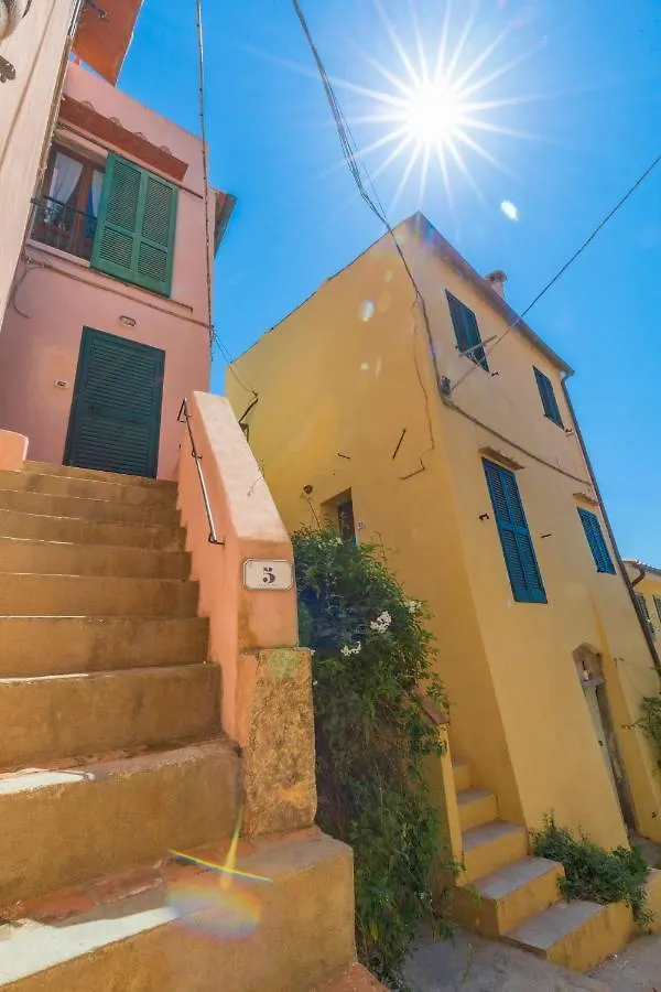 Appartamento La Scaletta Del Chiasso Capoliveri  0*, Capoliveri (Isola d'Elba)